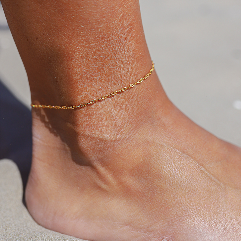 FINE ANKLET.