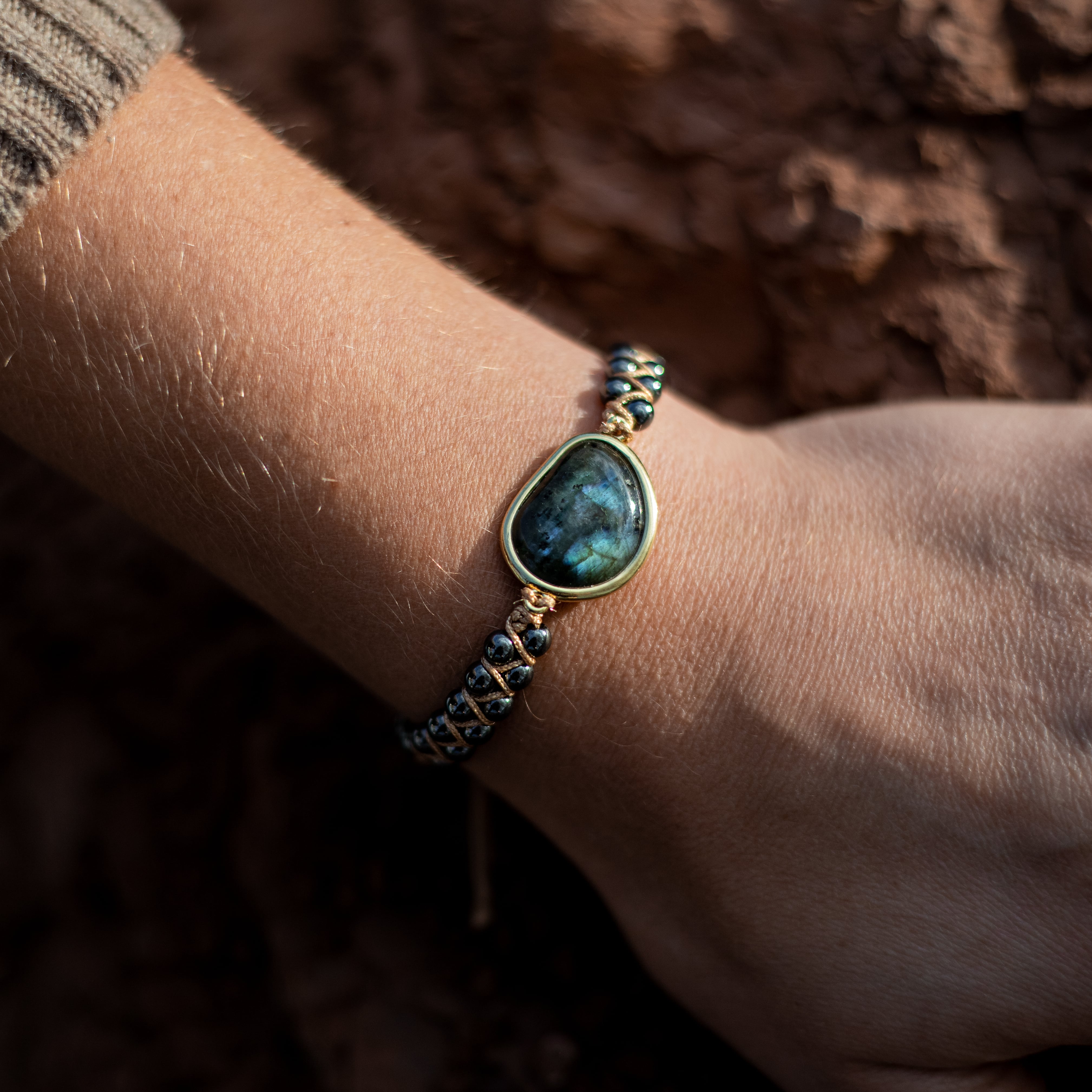 Bracciale "Occhio Celeste" in Labradorite & Ematite