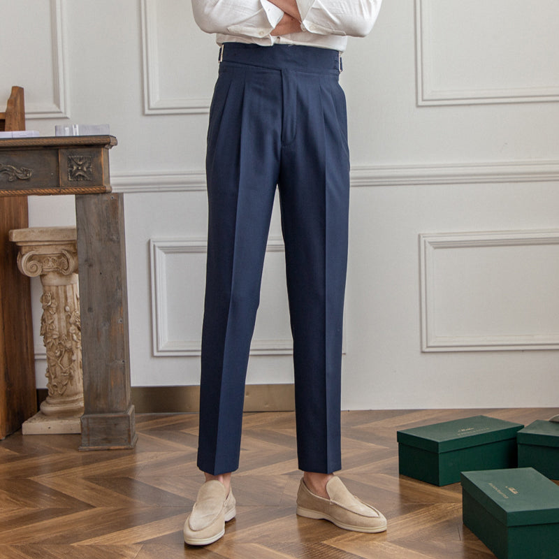 Pantaloni dritti con pieghe Capri Gurkha